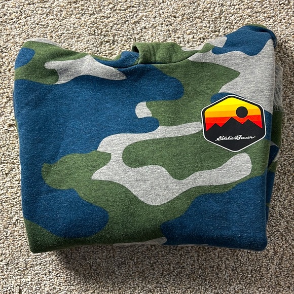 Eddie Bauer Hooded Sweater - Picture 5 of 5